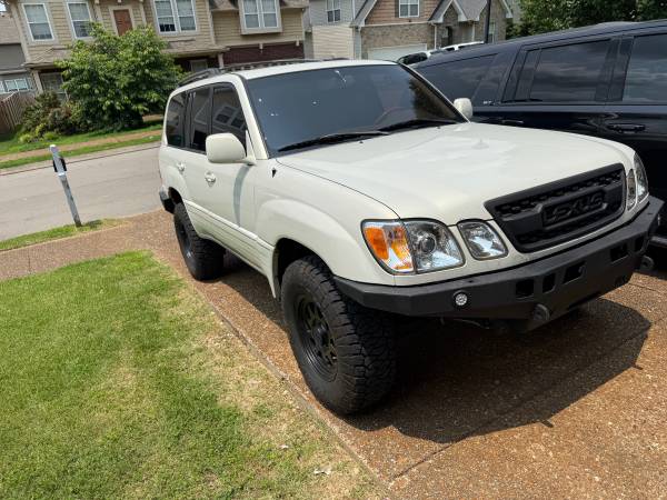 1999 Lexus LX470 - $12,000 (Spring Hill)63621438794755121