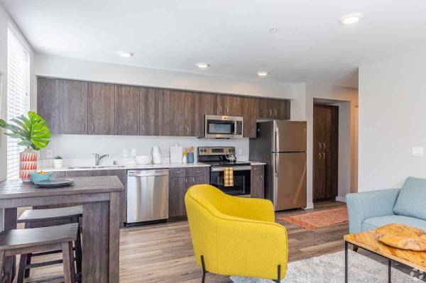 $1,895 / 2br - 856ft2 - ¡Ubicación conveniente cerca de WSU en Salmon Creek! (Vancouver - WSU,)63820824592259120