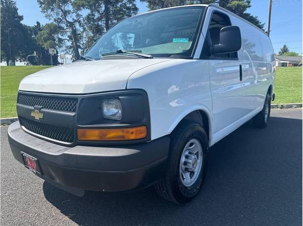 2014 Chevrolet Express 2500 Furgón de carga Chevy Van 3D - $16.995 (Auto City Yakima)63436933859587123