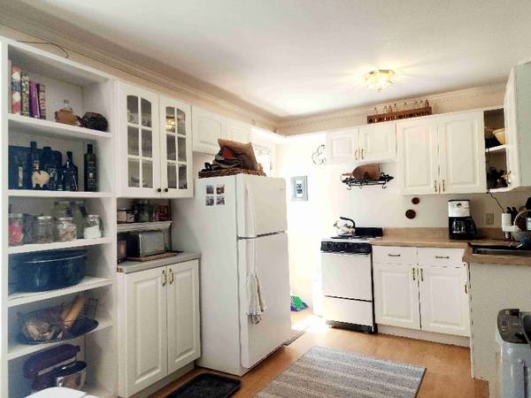 $1495.00 / 1br - Tranquil retreat: Open concept living in a serene neighborhood63656196041857122