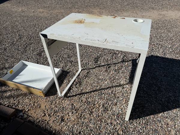 ikea table 1