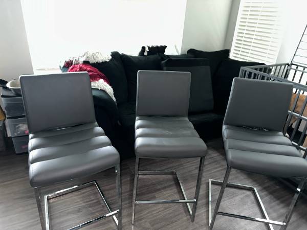 Dinning Room Table set 1