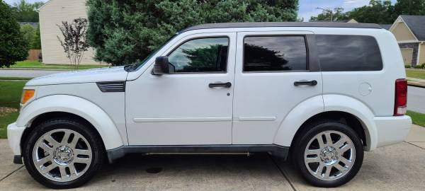 2011 DODGE NITRO - Heat/ White w Black Interior - $4,500 (Powder Springs)63620680696579121