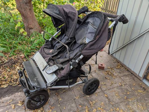 Mountain Buggy "Duet" double stroller 1