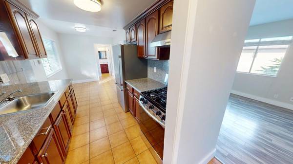$2150.00 / 1br - 680ft2 - Modern 1 Bed/1 Bath Unit in Alameda | Available 9/20 | $2150/mo63790122024705122