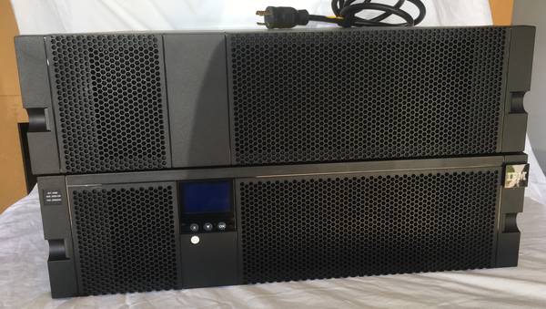 IBM 3000VA LCD 3U Rack uninterruptible power supply 1
