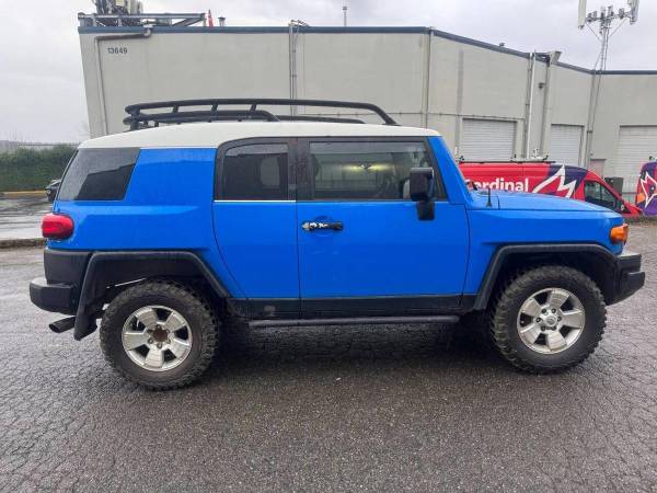 2007 Toyota FJ Cruiser GSJ10L/GSJ15L INSTANT APPROVALS ! - $15,998 (+ FINANCING AVAILABLE!)63623288712321124