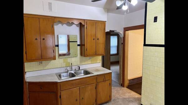 $130,000 SFH Buy & Hold ($1300 Monthly Income)64152183532291124