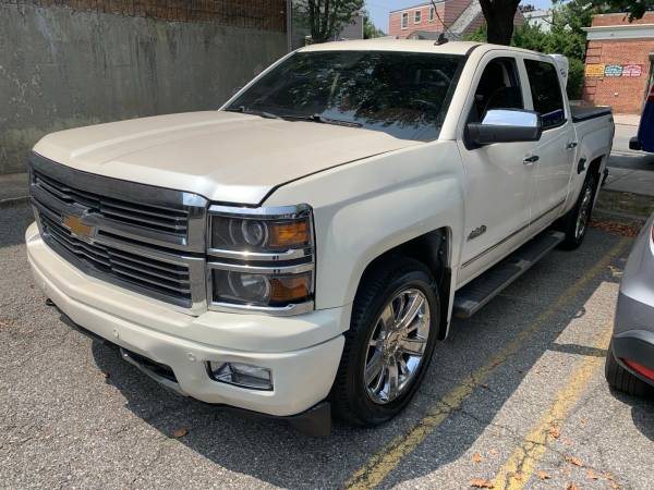 2014 Chevrolet Silverado 140K - $11,500 (Whitestone, NY 11357)63469752625665120