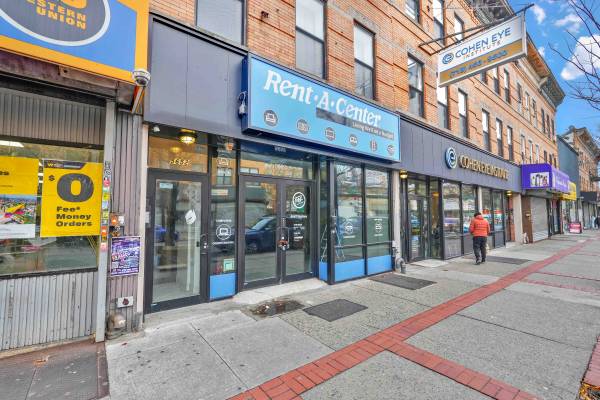 1850SF Myrtle Ave Prime Ridgewood Retail with basement 1