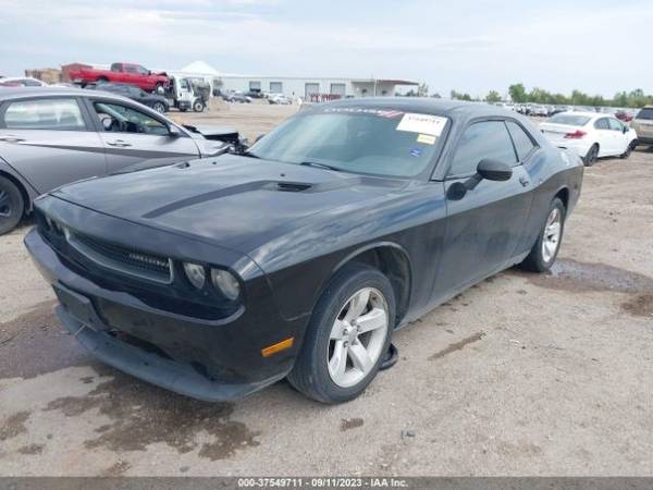 2013 DODGE CHALLENGER SXT 3.6L AT RWD PARTING OUT 1