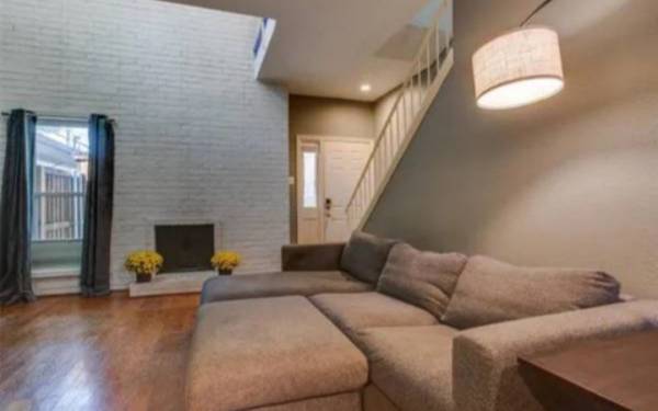 $1,100 / 740ft2 - *** Move in October 1st for $1600.00 Total Move in: Furnished with utilities *** (Dallas)63867601880065122