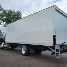 2020 International Box Truck - $32,000 (Chicago suburbs)63618989233923123