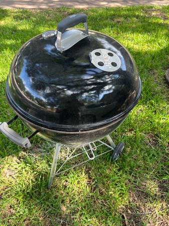 Excellent Weber “Pro” Kettle Remium Grill 1