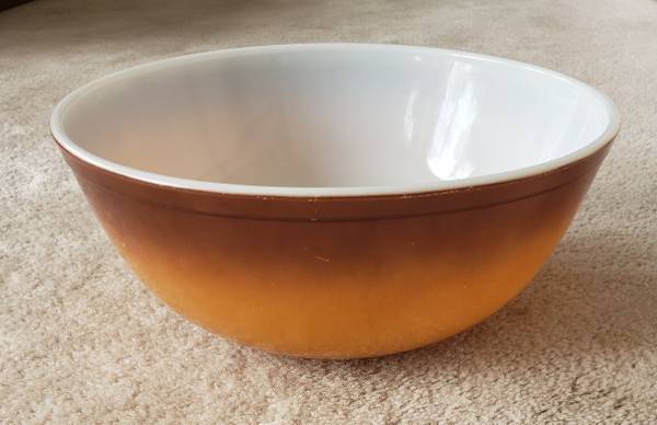 Vtg Pyrex Old Orchard 4 Qt Large Mixing Bowl 1