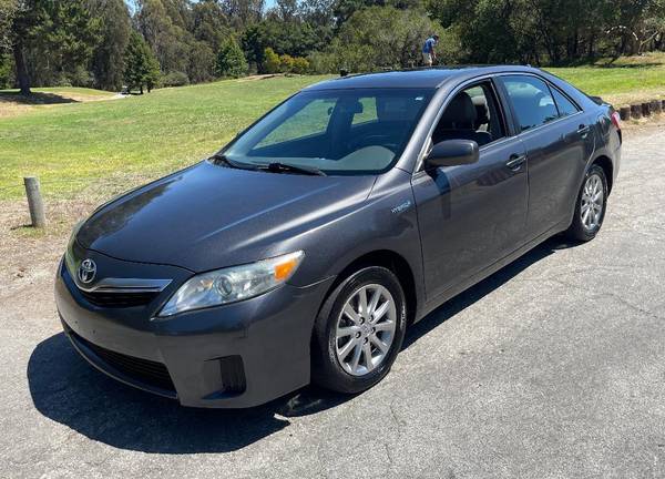 2010 Toyota camry Hybrid - $5,950 (santa cruz)63654703491841120