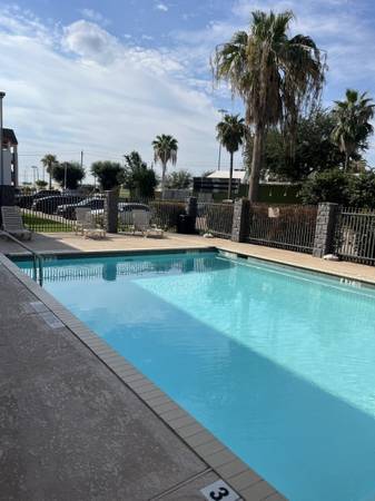 Flat Screen TVs, in Houston TX, Studio 1