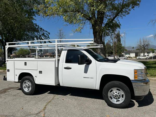 2013 Chevrolet Silverado 2500 - Photo 2