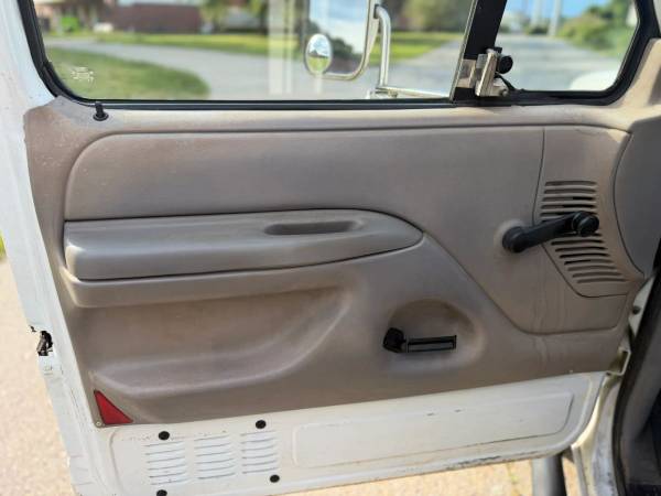 1997 Ford F350 Super Duty - Photo 15