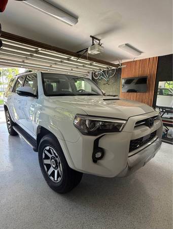 2023 Toyota 4Runner TRD Off-Road Premium – Pocos kilómetros – Fabricado en Japón - $55,900 (Nápoles)63479388598529121