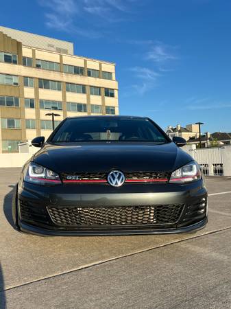 2015 VW GTi Autobahn 4 puertas - $13,980 (Arlington)63616742174339121