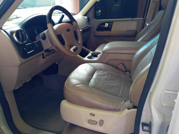 2006 Ford Expedition Limited. Clean and Dependable. - $7,200 (Mount Juliet)63621604068483124
