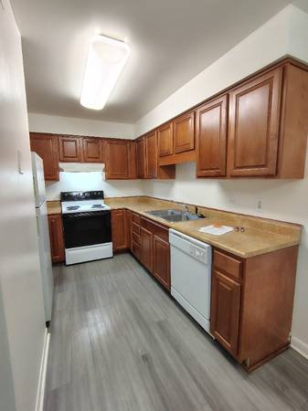 $921.00 / 1br - 672ft2 - Charming 1 Bed/1 Bath Unit in Lynchburg, VA - Available 10/15 - $921/m63851969437697123