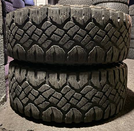LT 285 70 17 Goodyear 1