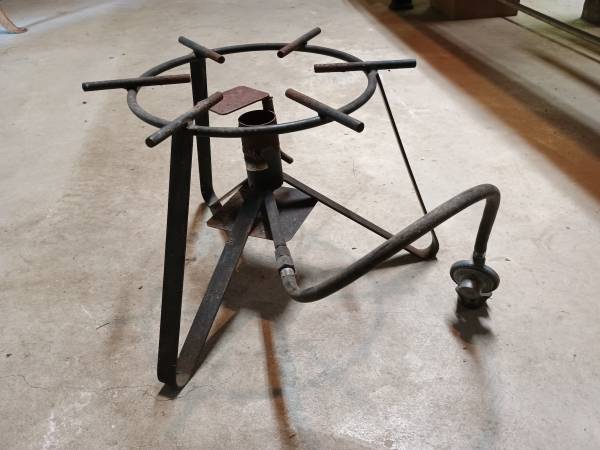 Outdoor gas burner stand 1