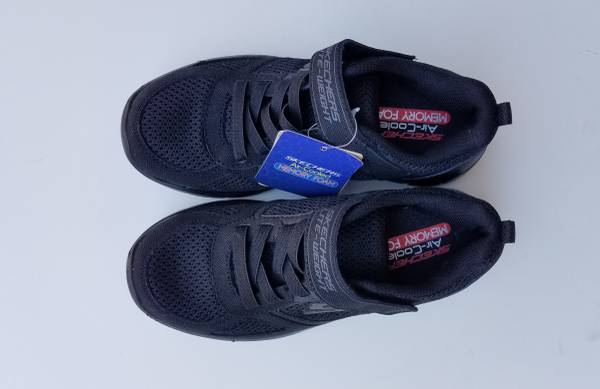 Sketchers Air Cooled Memory Foam 1