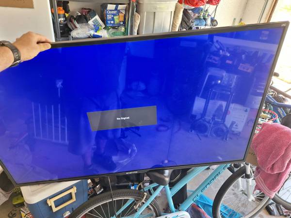 Sceptre 55" TV 1