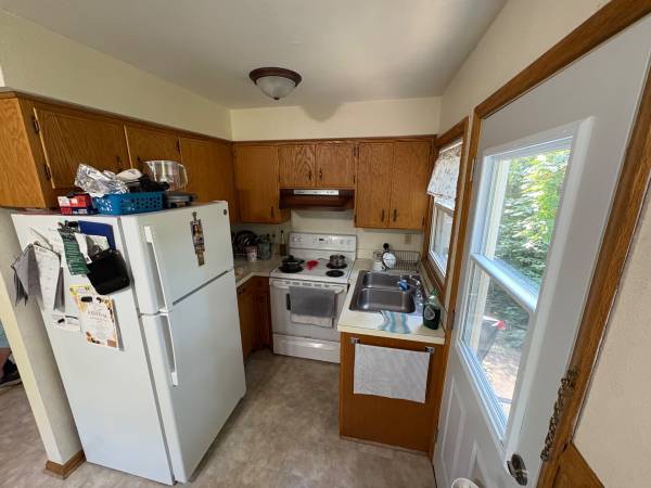 $925 / 2hab - 900ft2 - ¡Noviembre! Apartamento de 2 habitaciones. Cerca de la escuela secundaria Memorial (1918 Keith St.)63845958046595121