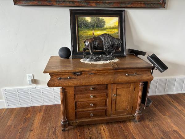 Antique Oak Doctor's Exam/Gynecology Table 1