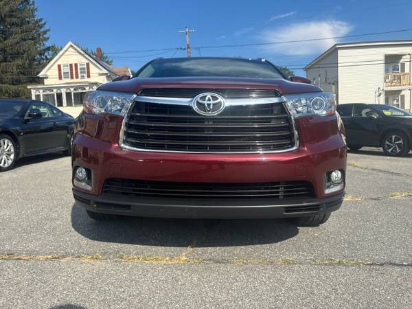 2016 Toyota Highlander LIMITED - $24,990 (10 Hemlock st Dracut Ma 01826)63469899692931123