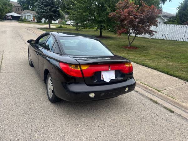 2001 Saturn good car one owner - $1,650 (Norridge)63616823948417123