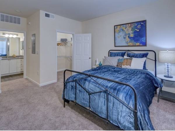 $1,815 / 2br - 1152ft2 - Gated Community, Clubhouse, On-site Management (3507 REDWINE ROAD, ATLANTA, GA)63964127304067122
