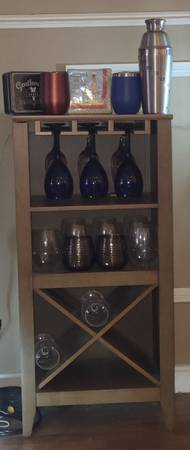 Wine Cabinet with Accessories 1