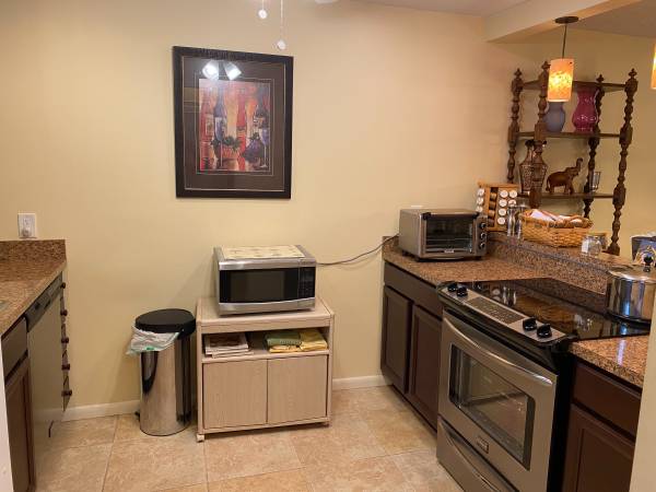 $2,500 / 2br - Stuart FL First floor condo for winter rental (annual rent possible) (Stuart, FL)63899126268930121