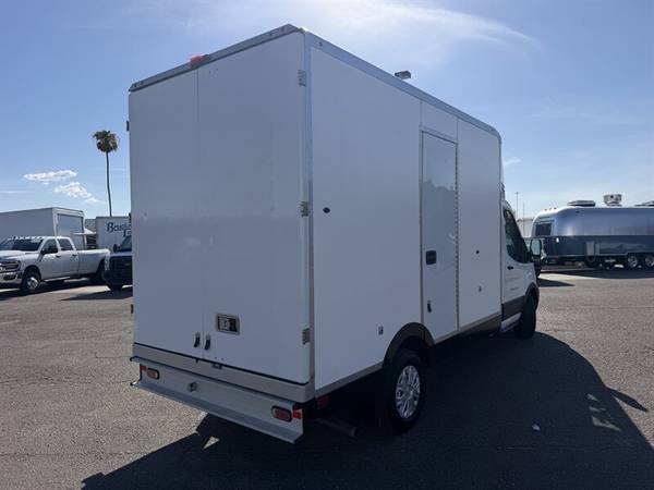 2022 Ford Transit 350 Refrigerated - Photo 3