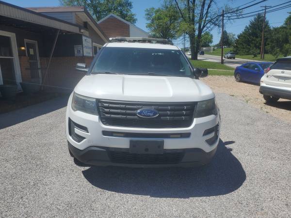 2017 Ford Explorer Police Interceptor K9 Unit AWD - $8,995 (York)63435709878273121