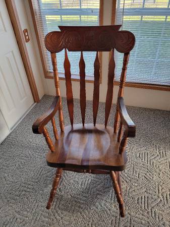 Rocking Chair 1