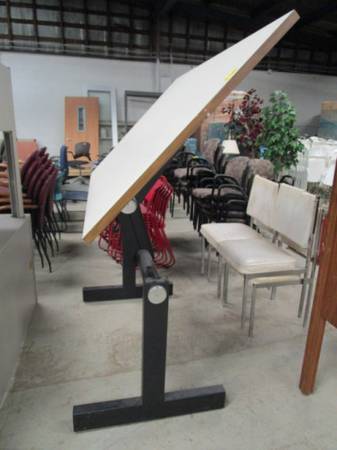 DRAFTING TABLE BASE 1