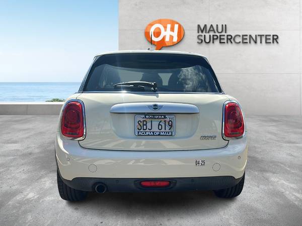 2015 Mini Cooper Hardtop 4 Puertas Cooper POR SOLO - $13,000 (Acura de Maui)63617577869571123