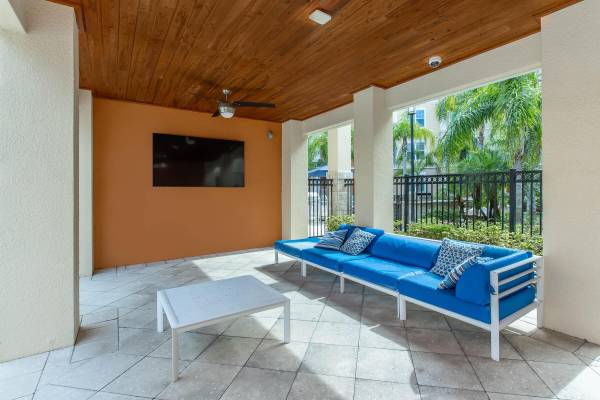 $2.065 / 2 habitaciones - 1076 pies² - Aire acondicionado y calefacción central, 2 habitaciones, 2 baños, en Winter Springs (150 Bear Springs Dr, Winter Springs, FL)63282592407043121