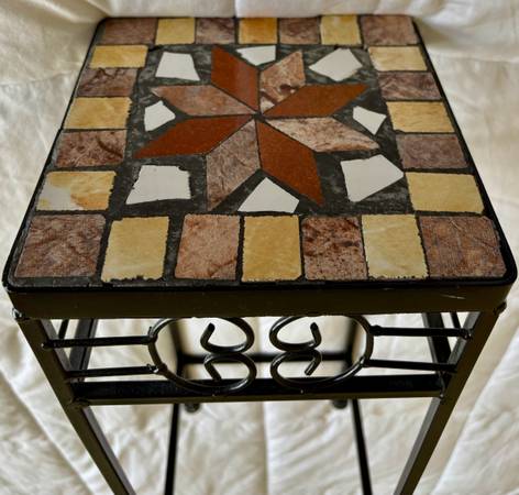 Small, Absolutely Beautiful Hand-Made tiled DISPLAY TABLE 1