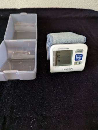 Wrist blood pressure cuff 1