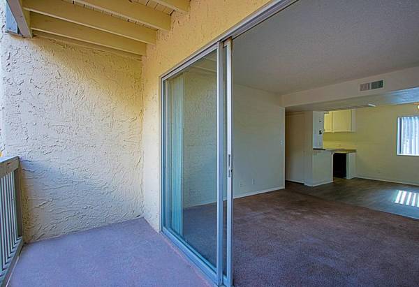 $1,109 / 479ft2 - Patio/Balcón, Cochera, Recepción de Paquetes, Triturador (Phoenix, AZ)64024995975809124