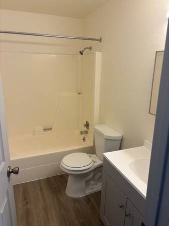 $1,450 / 1br - 625ft2 - 1 bedroom (University Place)64031309019777121