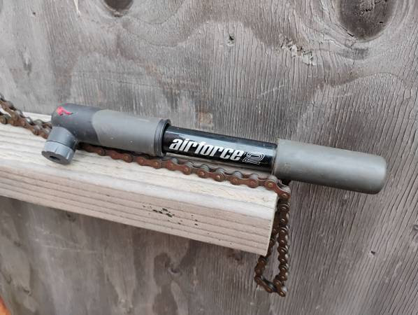 Specialized Airforce 2 mini pump 1
