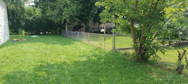 Upper Floor Duplex for lease- Delmar Subdivision 1